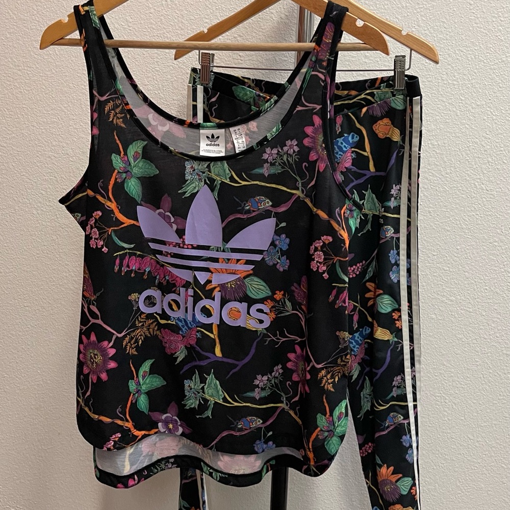 ADIDAS floral and black workout 2-piece outfit with tank and pants; size Large.